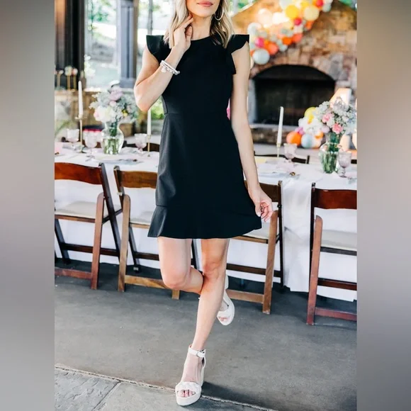 🖤💕Black Ruffled Dress💕🖤 - Picture 3 of 6